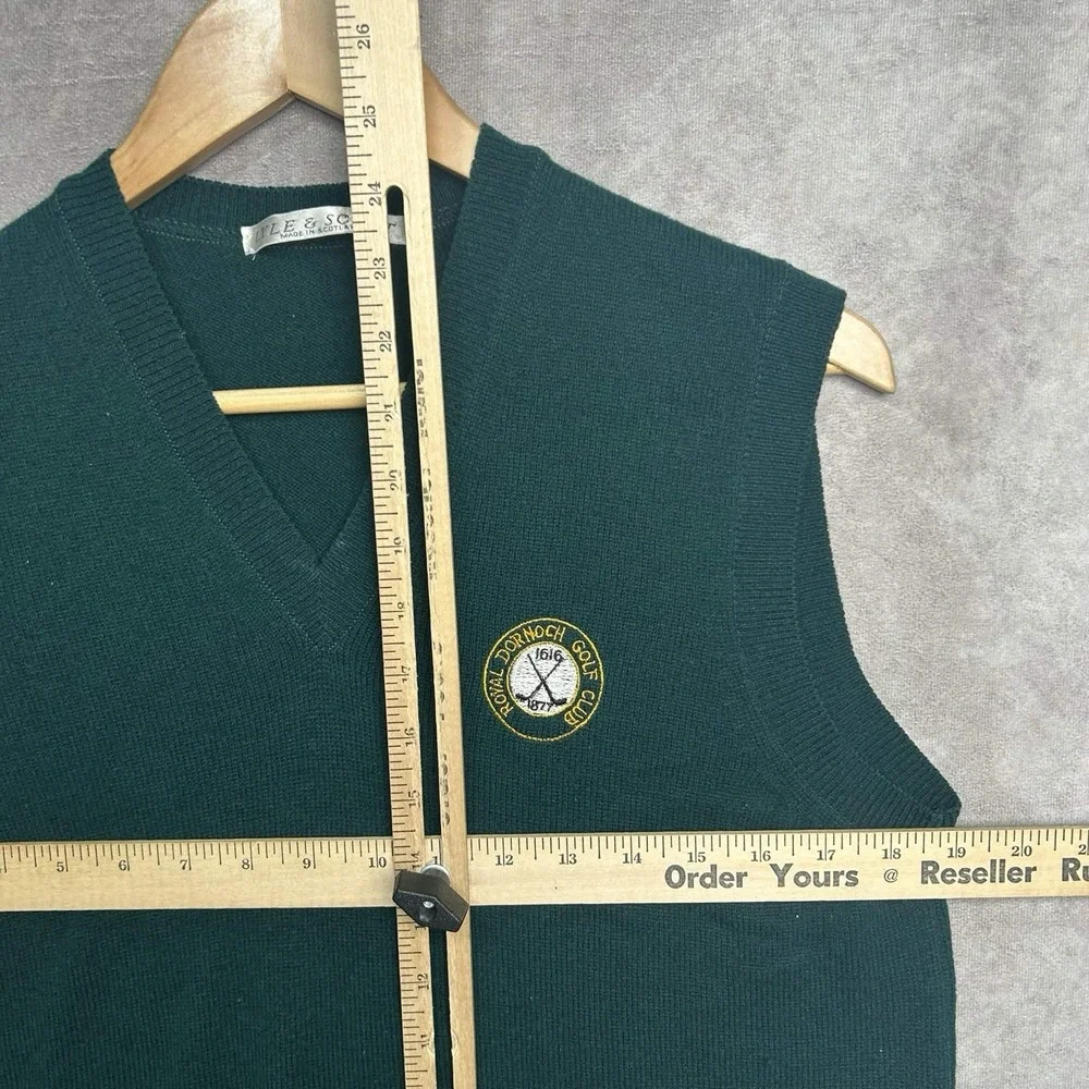 Royal Dornoch Golf Club Sweater Vest Mens M Wool Scotland Lyle & Scott